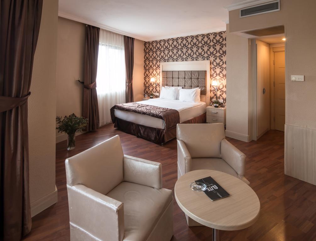 Express Elite Hotel Kucukyali Istanbul Exterior foto
